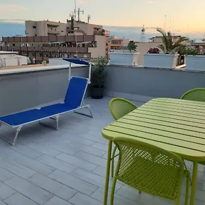  Appartement Attico Con Terrazza A